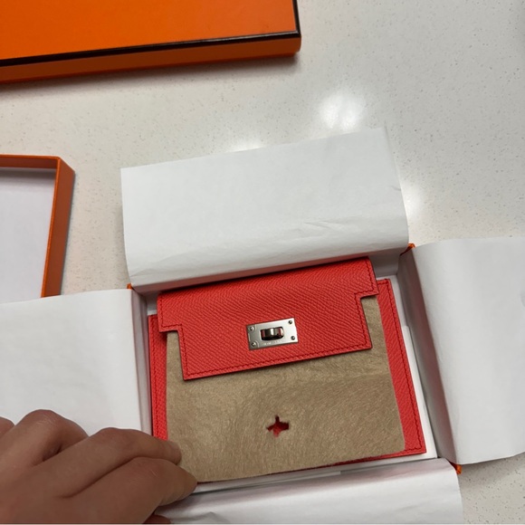 Hermes Kelly Pocket Compact Wallet Rose Texas | NIB - Picture 11 of 12